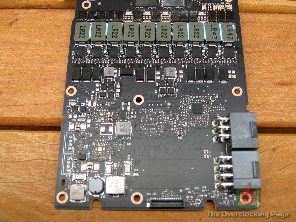 Review - NVIDIA GeForce RTX 2080 FE 21 rtx2080 pcb 1 1