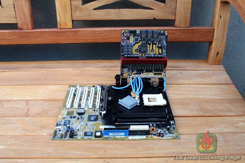 ASUS A7N8X-X + Athlon XP: Introdução e primeiros passos – Parte I 16