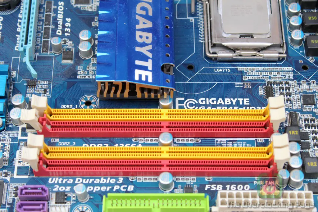 GA-EP45-UD3P + E7400 - Revisitando a plataforma 775! 5 ep45 ud3p 3 1