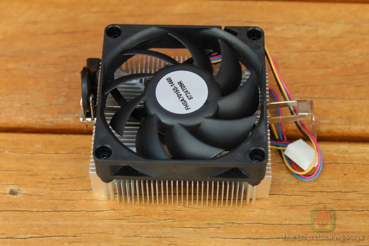 Athlon 3000G - Apresentação, testes e overclock 5 athlon 3000g cooler 3