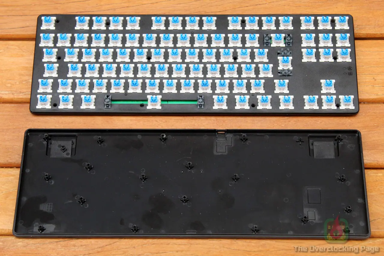 tdagger bora inside 1