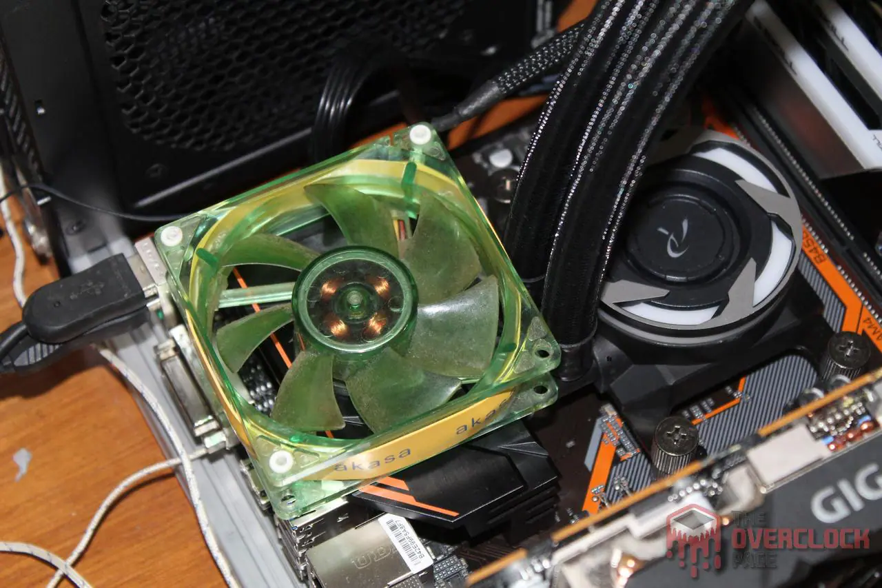 b450m aorus elite fan vrm