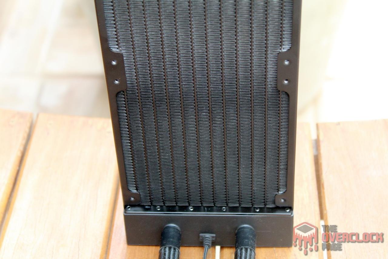 raijintek eos 240 radiador