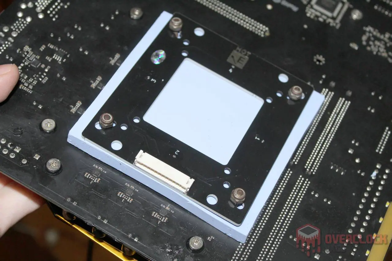 Overclock extremo (LN2) no Core i3 6100 - Experiência e resultados 8 elmorlabs hot 4