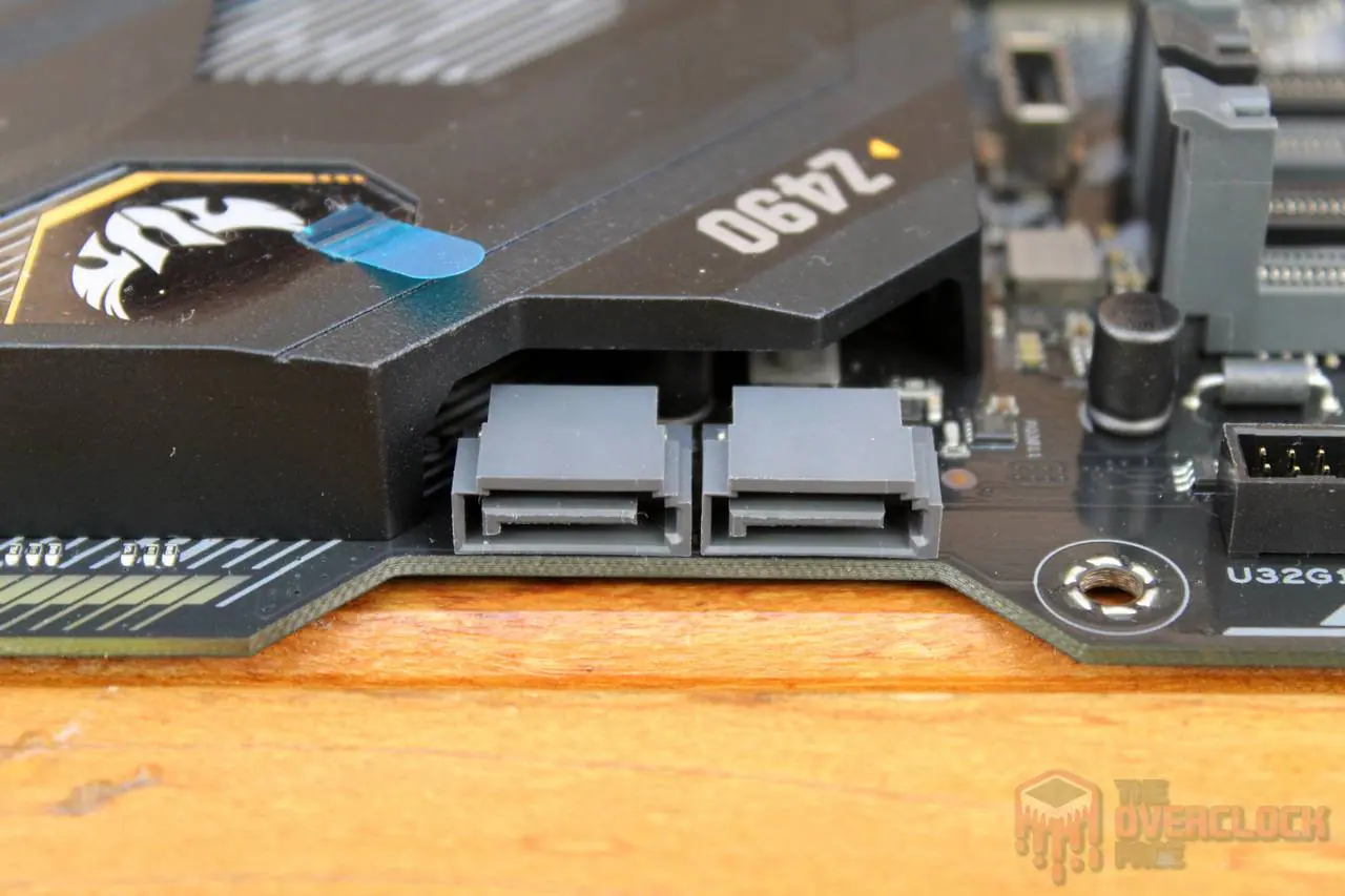 Review] Placa-mãe TUF GAMING Z490-PLUS - Análise, testes e