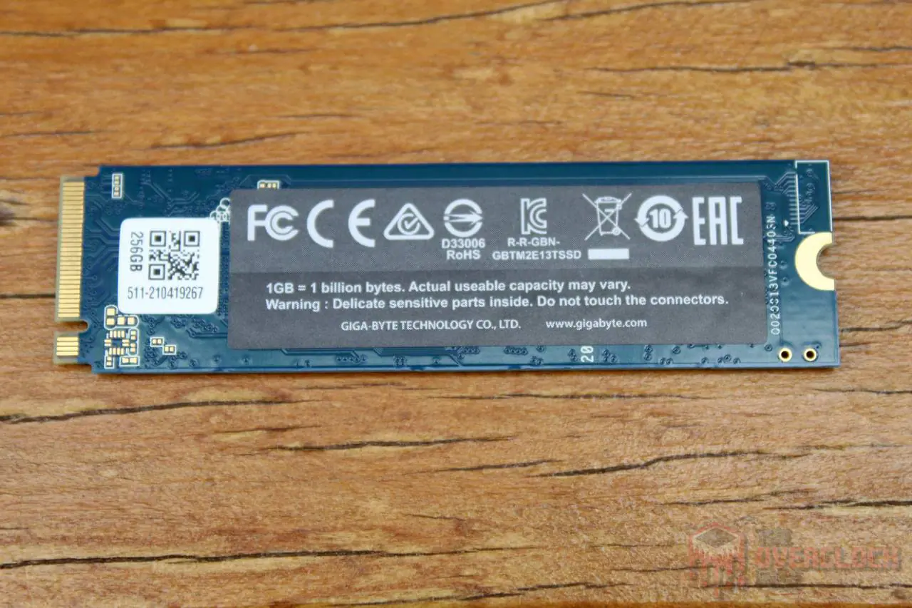 gigabyte nvme 256gb 5