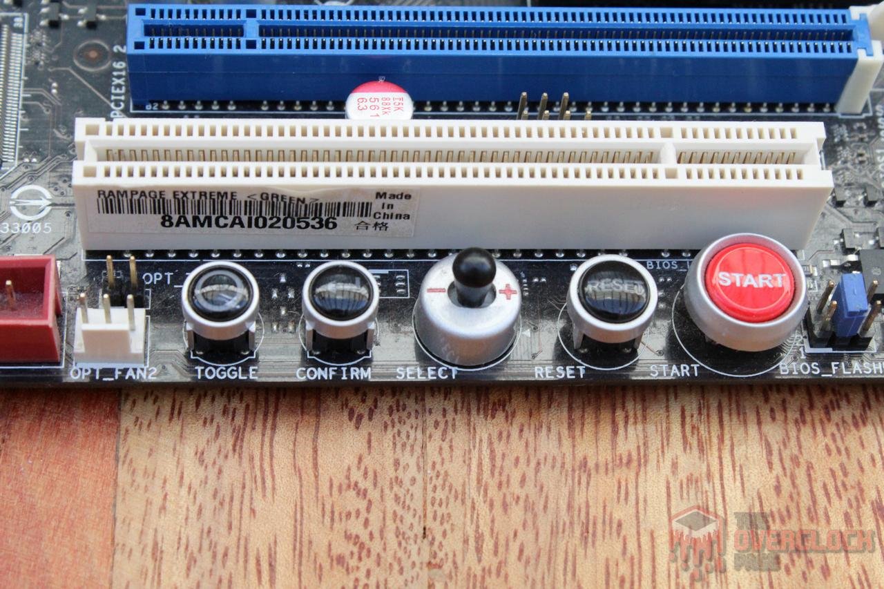 Apresentando a ASUS Rampage Extreme X48 - O lendário socket 775 - Parte I 12 rampage extreme x48 8