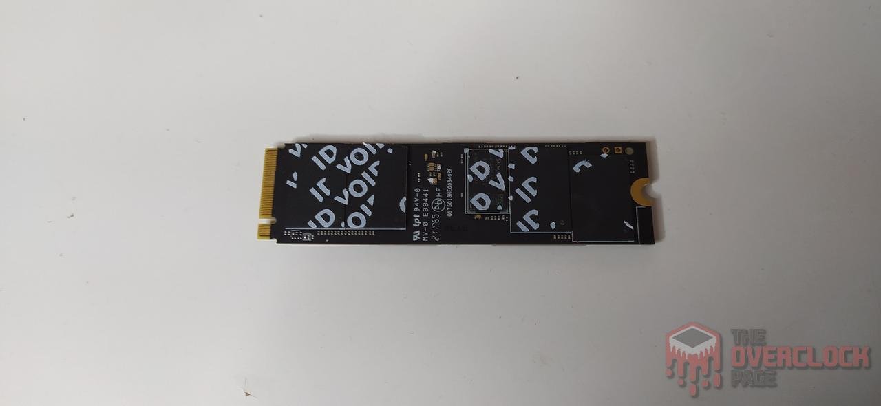 sabrent rocket 4 plus 8tb ssd pcb traseiro 1