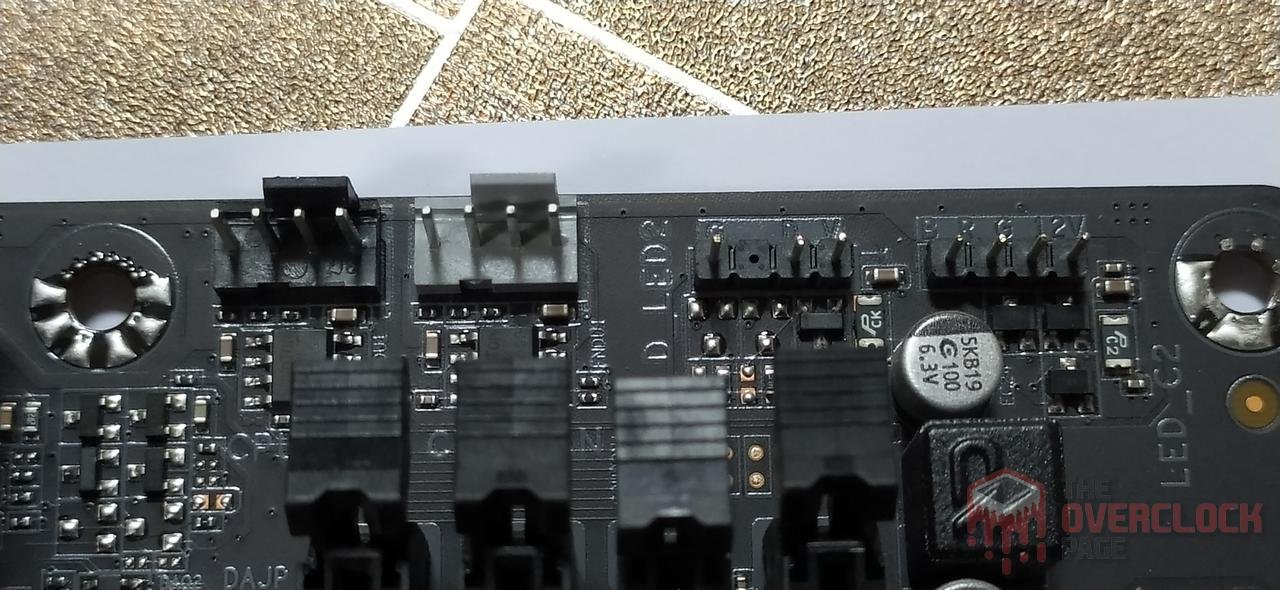 gigabyte x570s aorus elite ax leds rgb 1