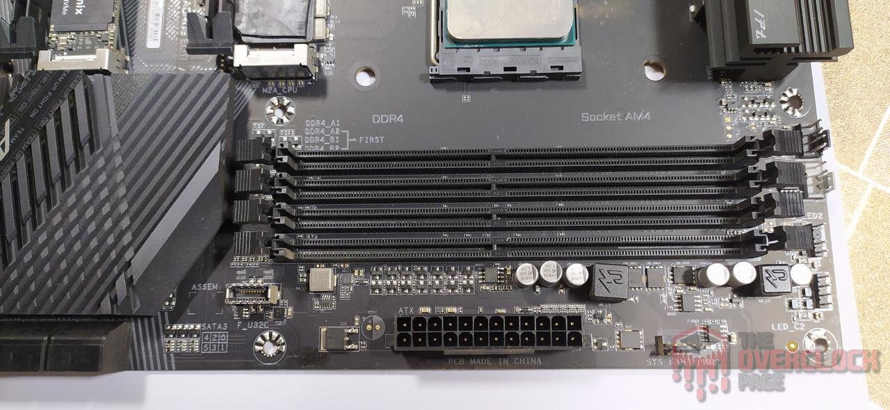 gigabyte x570s aorus elite ax slots ddr4