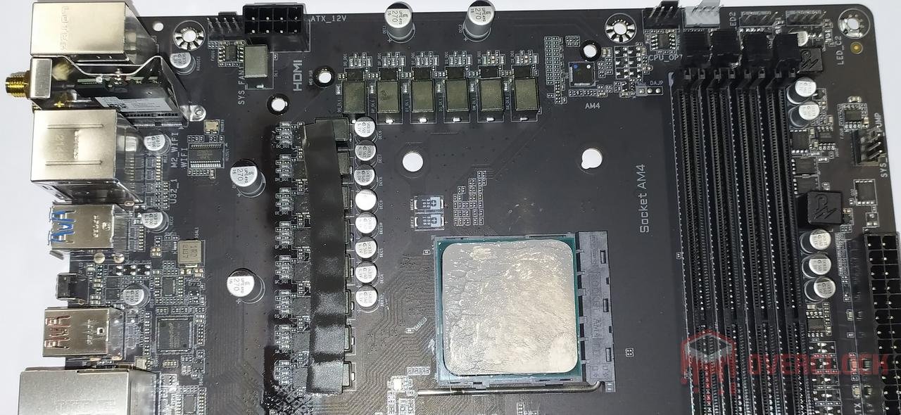 gigabyte x570s aorus elite ax vrm de cima