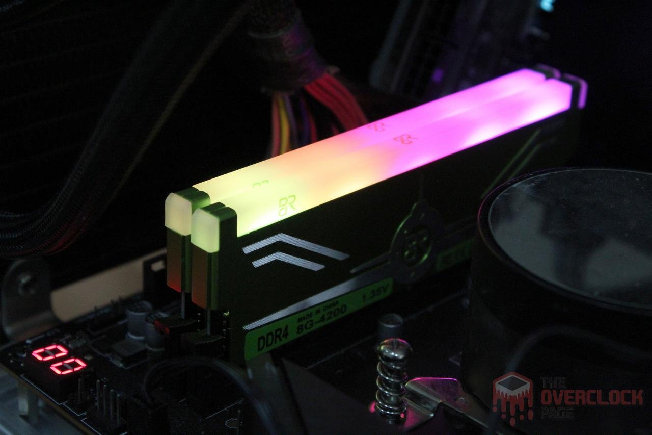 br fc1 ddr4 4200 led