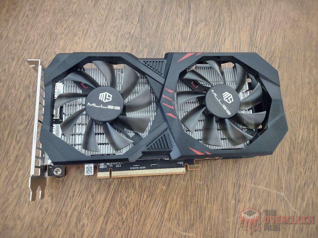 Nova revisão da RX 6600M - Uma aula sobre como transformar um sucesso em fracasso! 4 6600m rev2 1