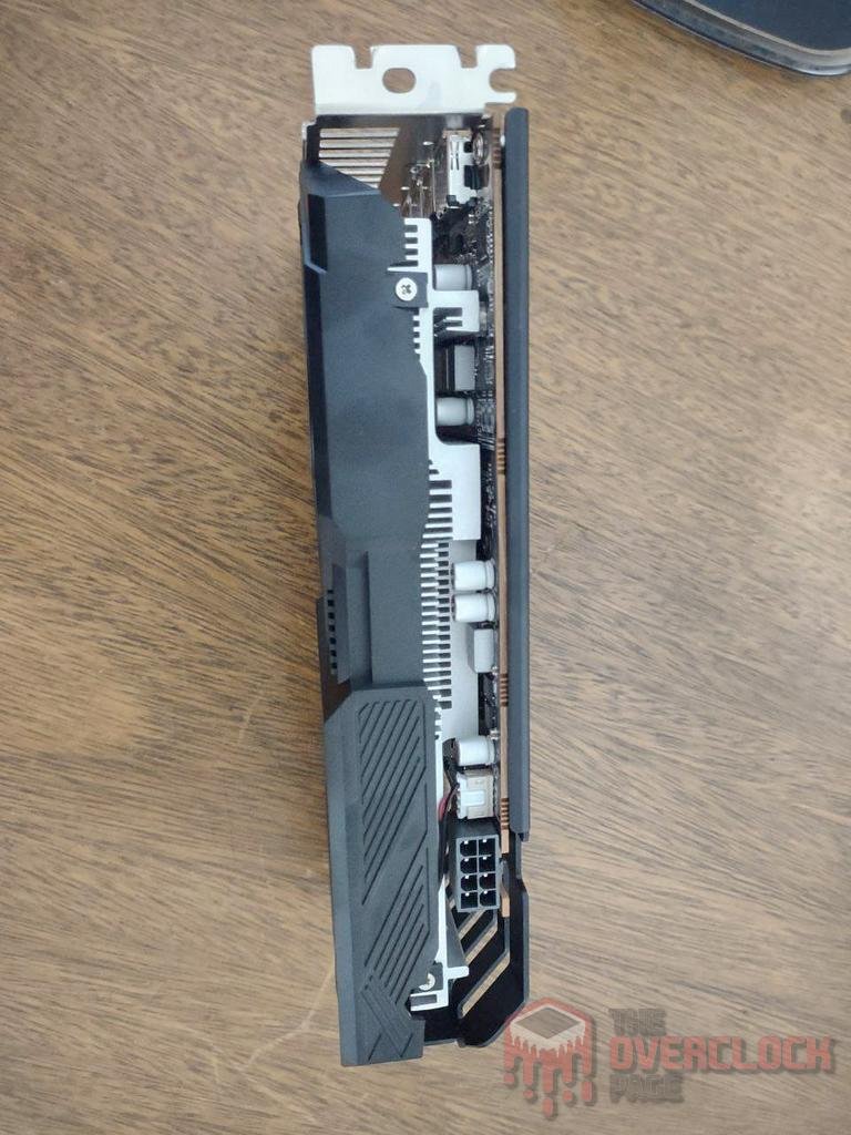 Nova revisão da RX 6600M - Uma aula sobre como transformar um sucesso em fracasso! 6 6600m rev2 3
