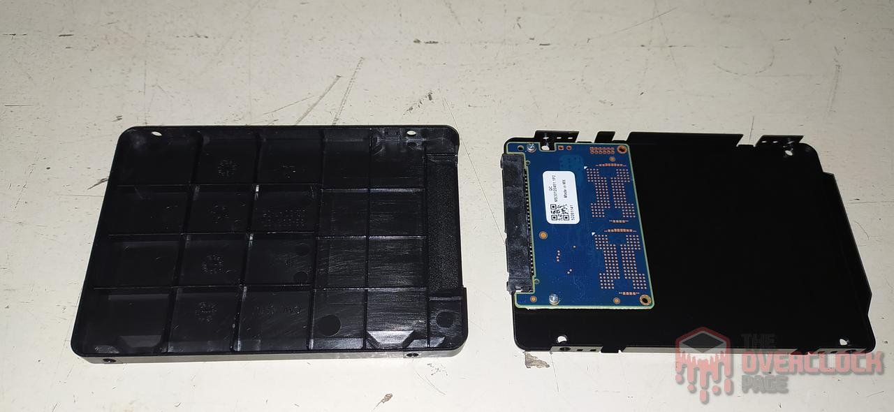ssd crucial bx500 500gb abrindo o ssd
