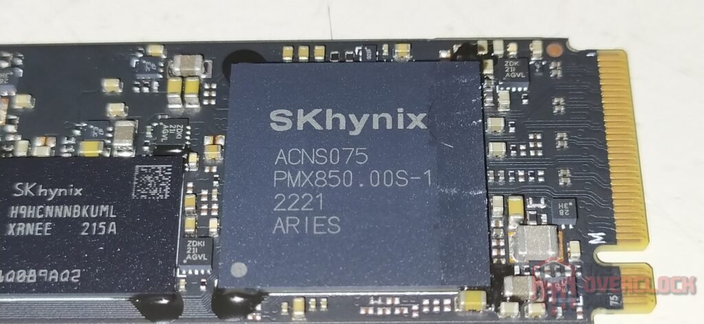 SSD Soldigm P44 Pro 2TB Controlador