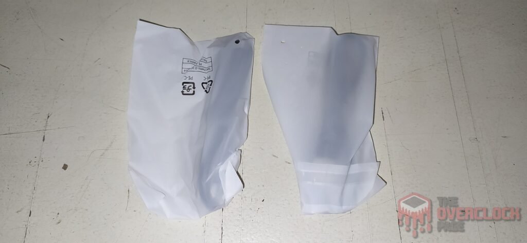 Ugreen CM559 M.2 SATA/NVMe Enclosure Review 6 Ugreem CM559 External Enclosure Cabos