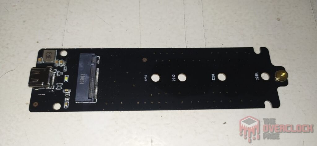 Ugreen CM559 M.2 SATA/NVMe Enclosure Review 18 Ugreem CM559 External Enclosure PCB Frontal