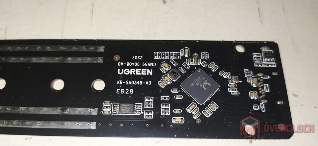 Ugreen CM559 M.2 SATA/NVMe Enclosure Review 21 Ugreem CM559 External Enclosure PCB Trasiro PT2