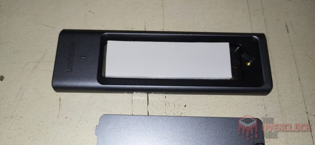 Ugreen CM559 M.2 SATA/NVMe Enclosure Review 14 Ugreem CM559 External Enclosure Thermal Pads
