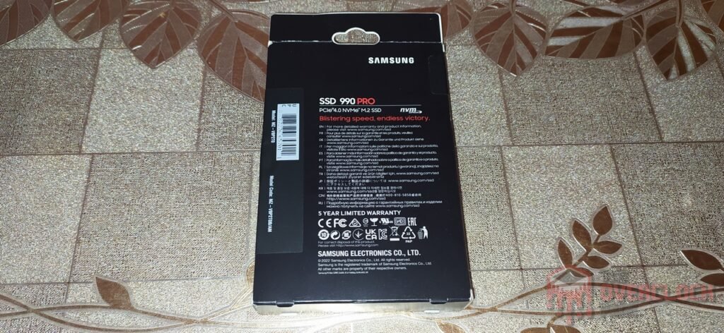 Review - Samsung 990 Pro 2TB - Um dos SSDs 4.0 mais rápidos do planeta! 19 SSD Samsung 990 Pro 2TB Caixa Traseira