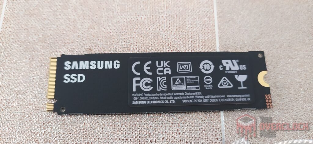 Review - Samsung 990 Pro 2TB - Um dos SSDs 4.0 mais rápidos do planeta! 22 SSD Samsung 990 Pro 2TB SSD Traseiro