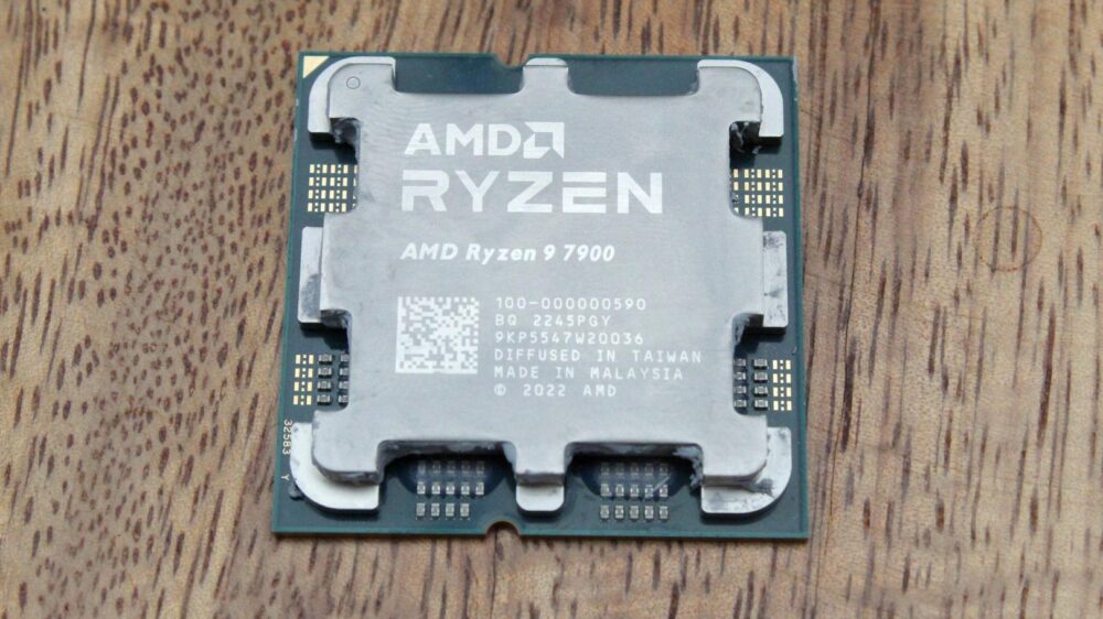 r9 7900 chamada review