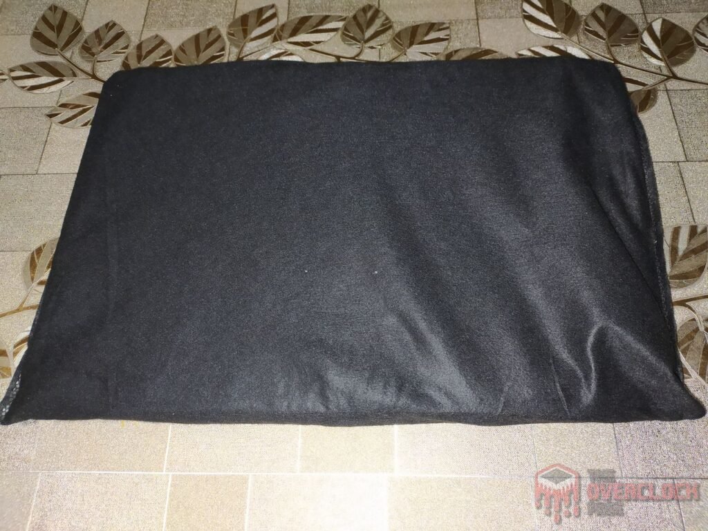 Review - Notebook Acer Nitro 5 AN517-54-59KR - Parte 1! 8 Acer Nitro 5 AN517 54 59KR Capinha protetora do notebook