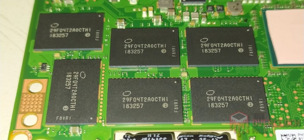 Review - Intel D3-S4510 3.84TB - Como um SSD de Datacenter se sai em uso cotidiano! 16 SSD Intel D3 S4510 3.84TB NAND Flashs 2