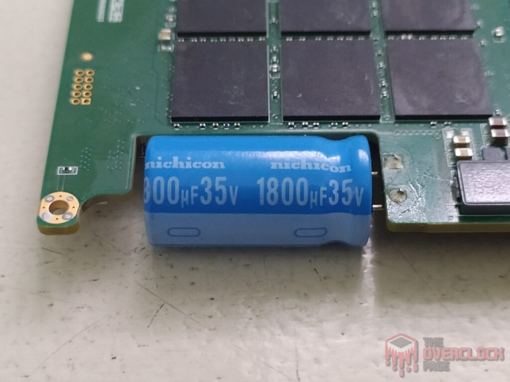 Memblaze Pblaze7 7940 7.68TB Capacitor PLP 1