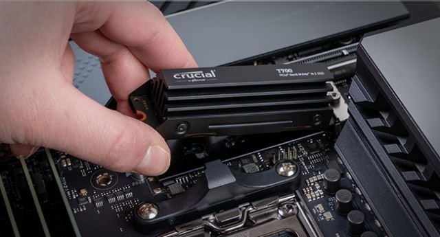 Review - SSD Crucial T700 1TB - Phison E26 - Gen5 - Bom desempenho