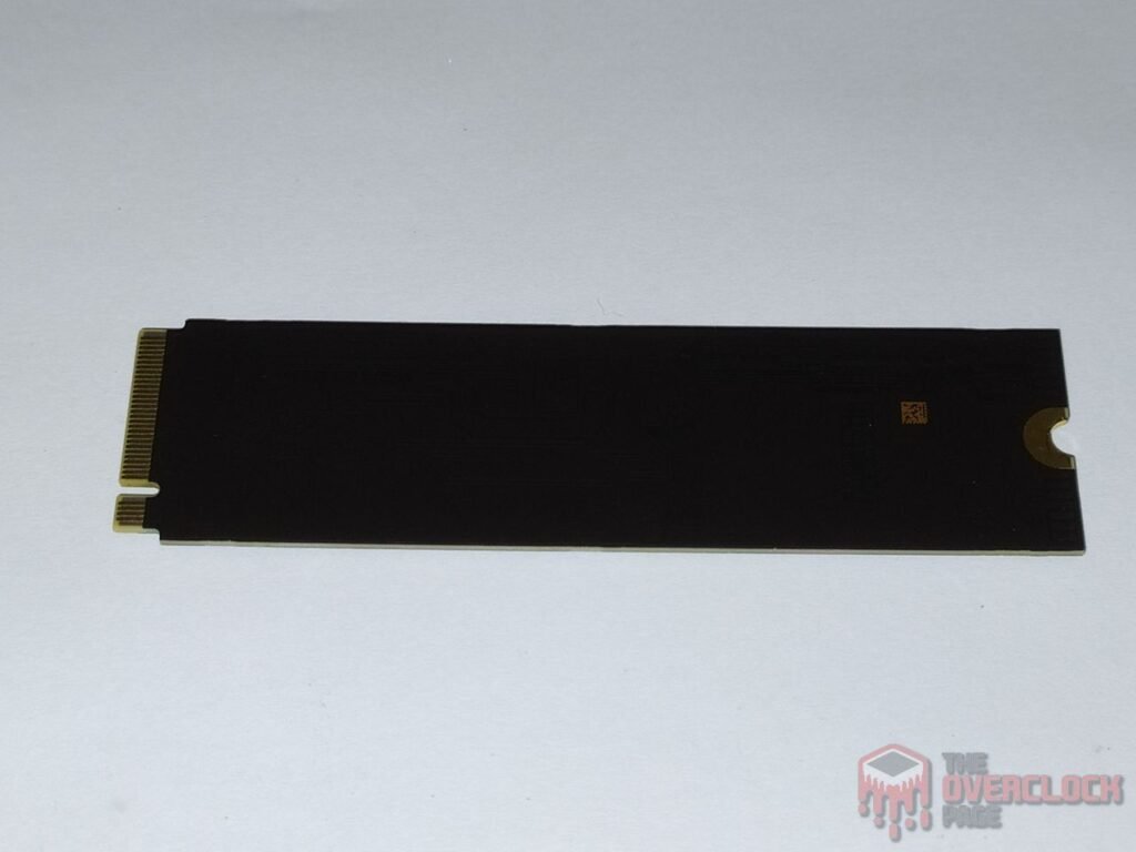 Review - SSD Western Digital SN850X 2TB - A melhor opção em desempenho e preço da atualidade. 14 SSD WD Black SN850X 2TB SSD Traseiro 1