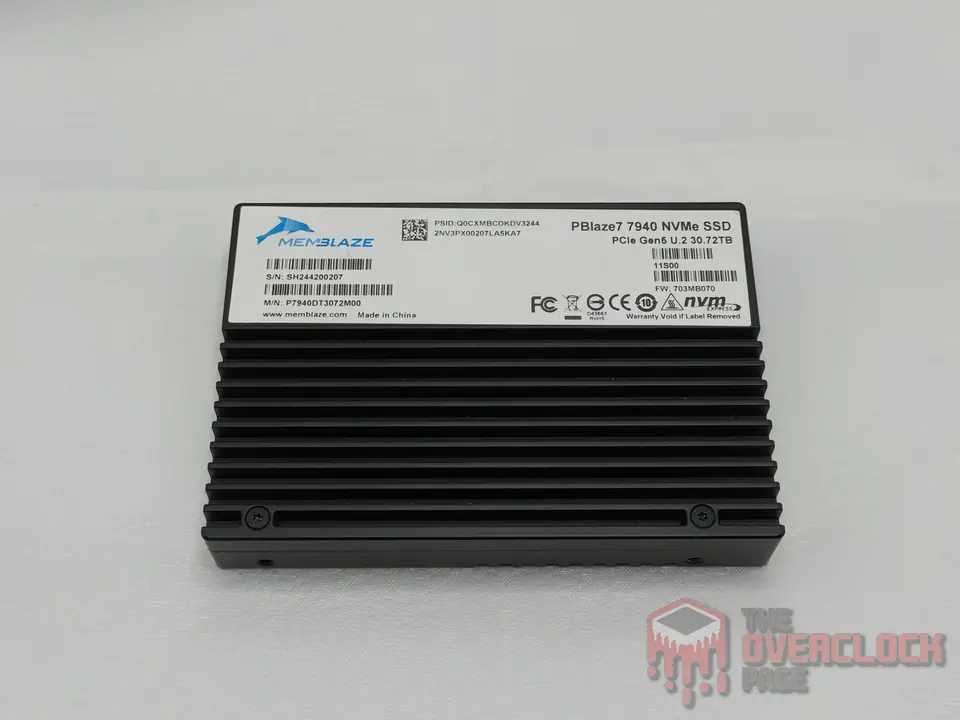 Memblaze PBlaze7 7940 30.72TB Frontal side 2