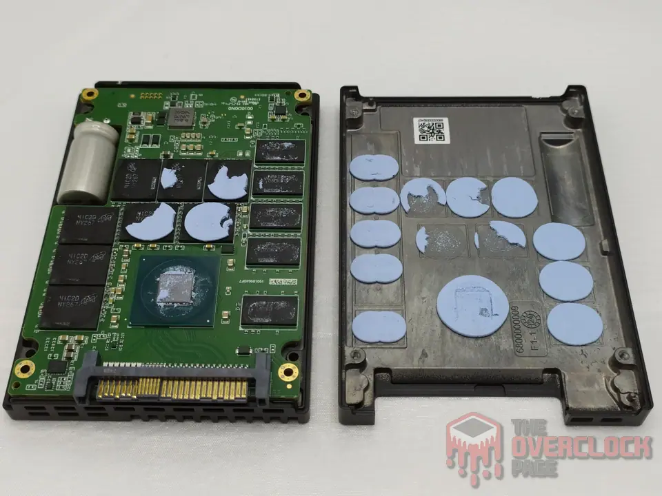 Memblaze PBlaze7 7940 30.72TB Teardown 1